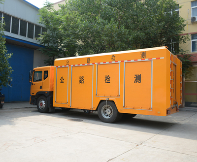 路面横向力系数检测车